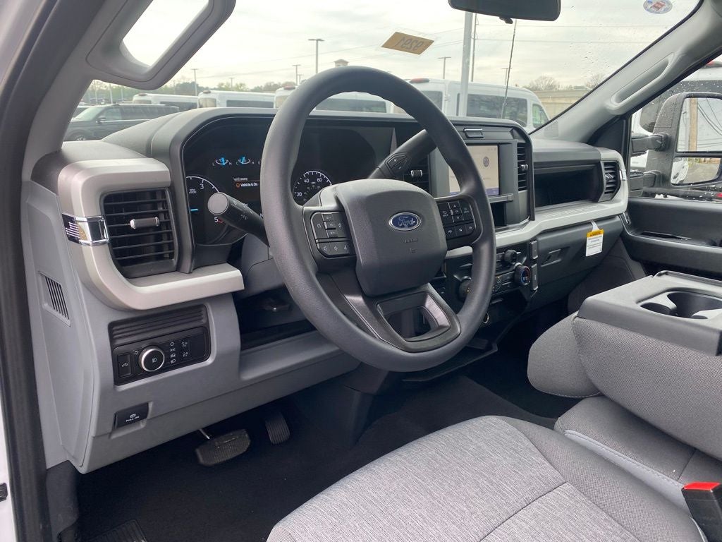 2026 Ford F-350SD XL DRW