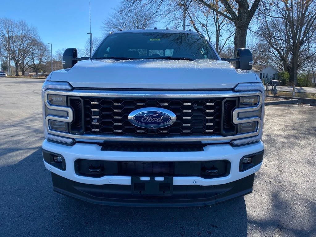 2026 Ford F-350SD Platinum DRW