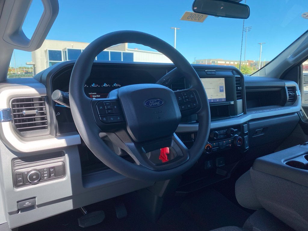 2027 Ford F-350SD XL DRW