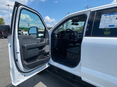 2026 Ford F-350SD Lariat DRW