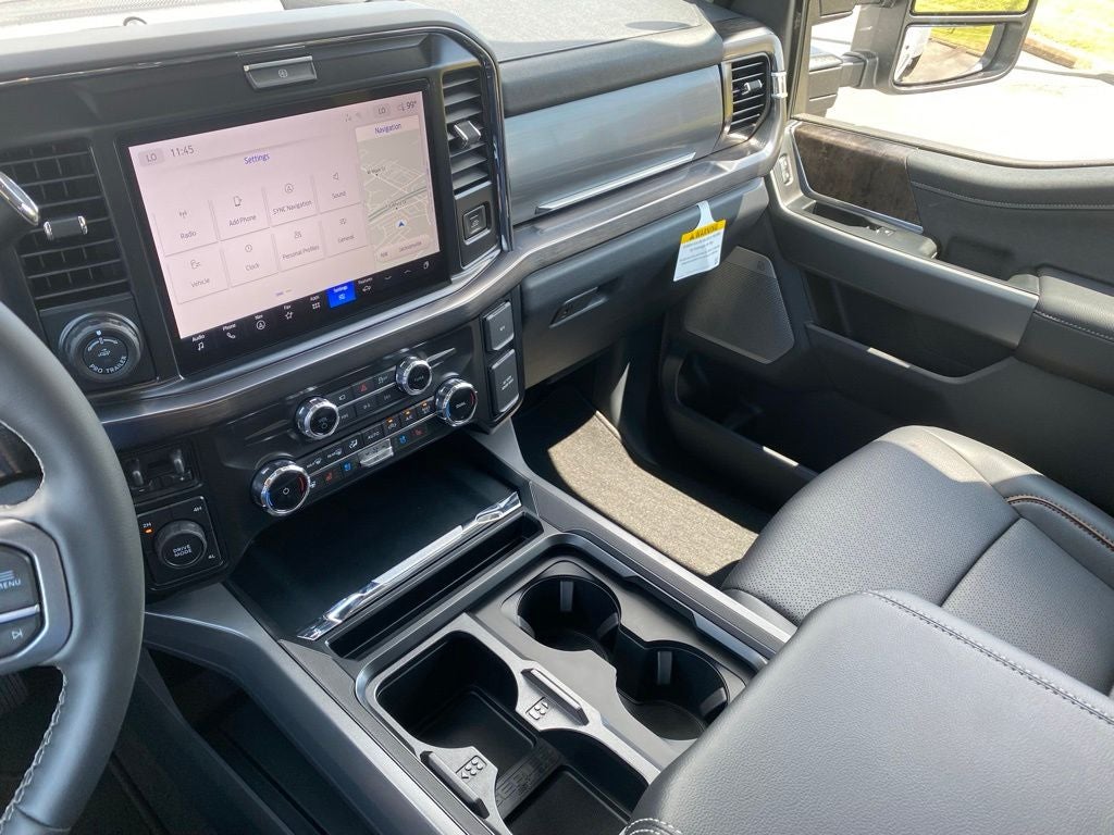 2026 Ford F-350SD Lariat DRW
