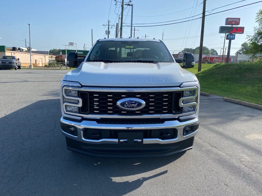 2026 Ford F-350SD Lariat DRW