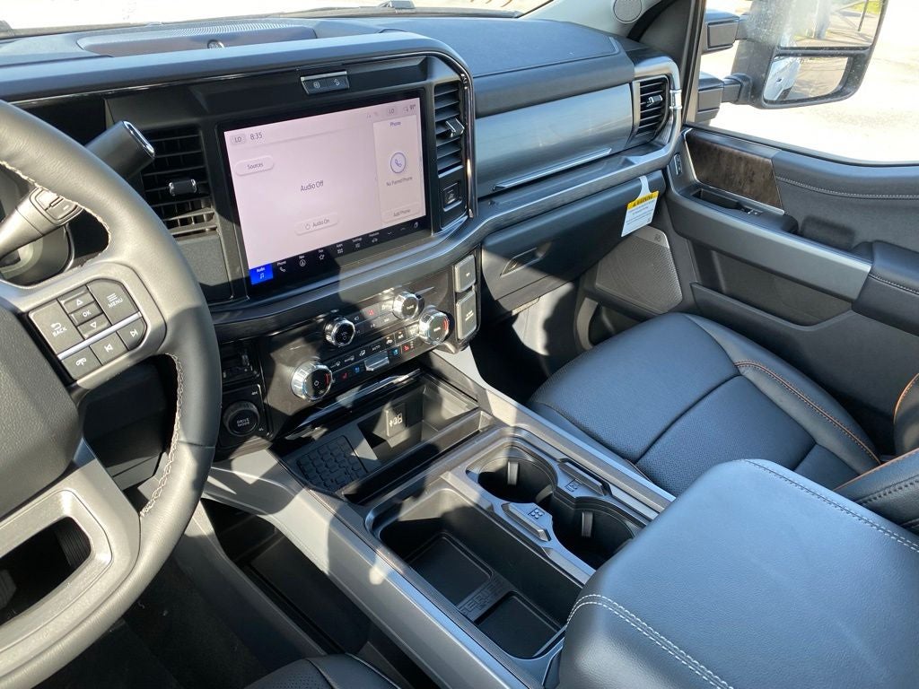 2026 Ford F-350SD Lariat DRW
