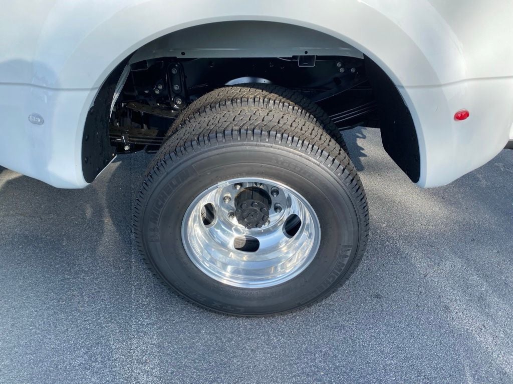 2026 Ford F-350SD Lariat DRW