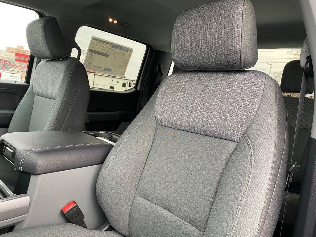 2026 Ford F-450SD XLT