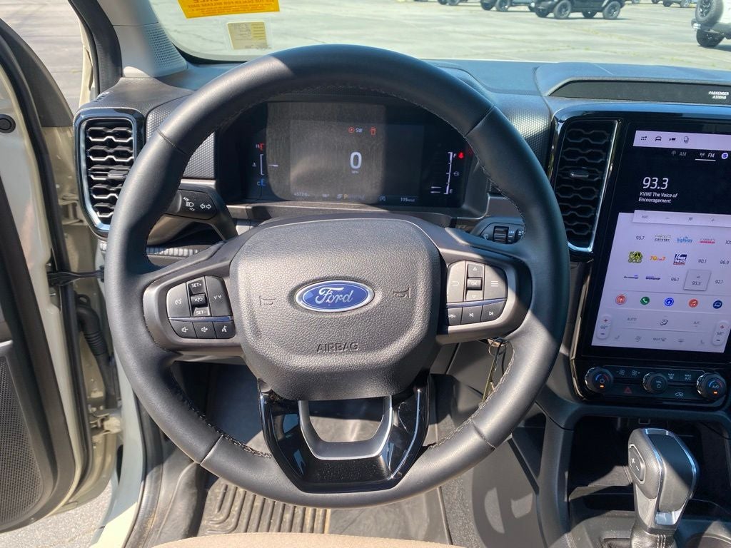 2025 Ford Ranger XLT - 4WD - FORD GOLD CERTIFIED - ONE OWNER