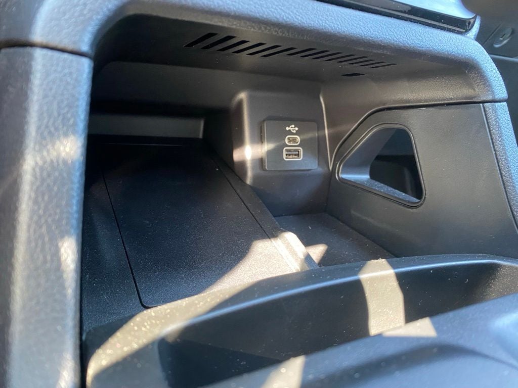 2025 Ford Ranger XLT - 4WD - FORD GOLD CERTIFIED - ONE OWNER