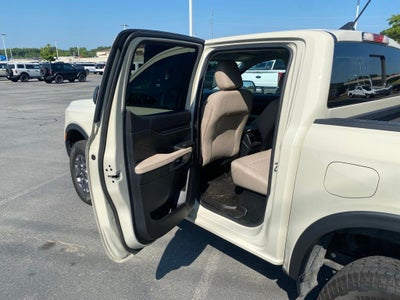 2025 Ford Ranger XLT - 4WD - FORD GOLD CERTIFIED - ONE OWNER