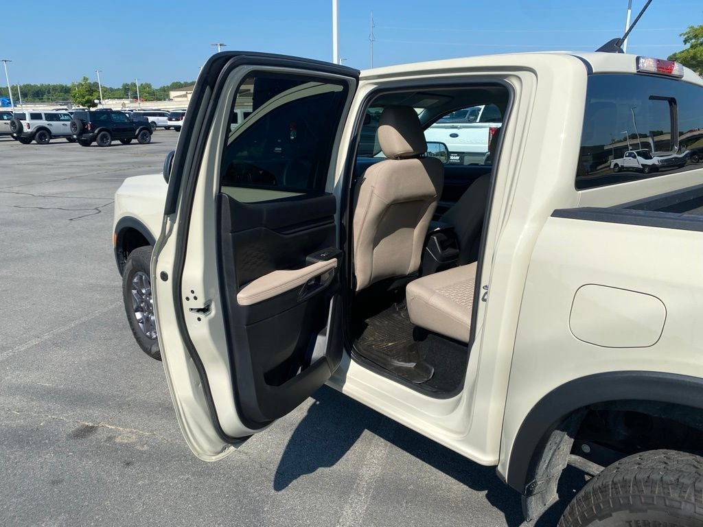 2025 Ford Ranger XLT - 4WD - FORD GOLD CERTIFIED - ONE OWNER