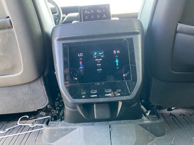 2025 GMC Yukon XL AT4 Ultimate