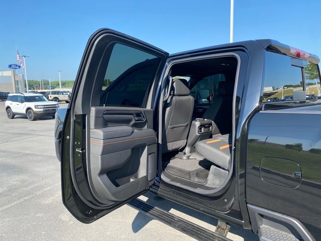 2026 GMC Sierra 2500HD AT4