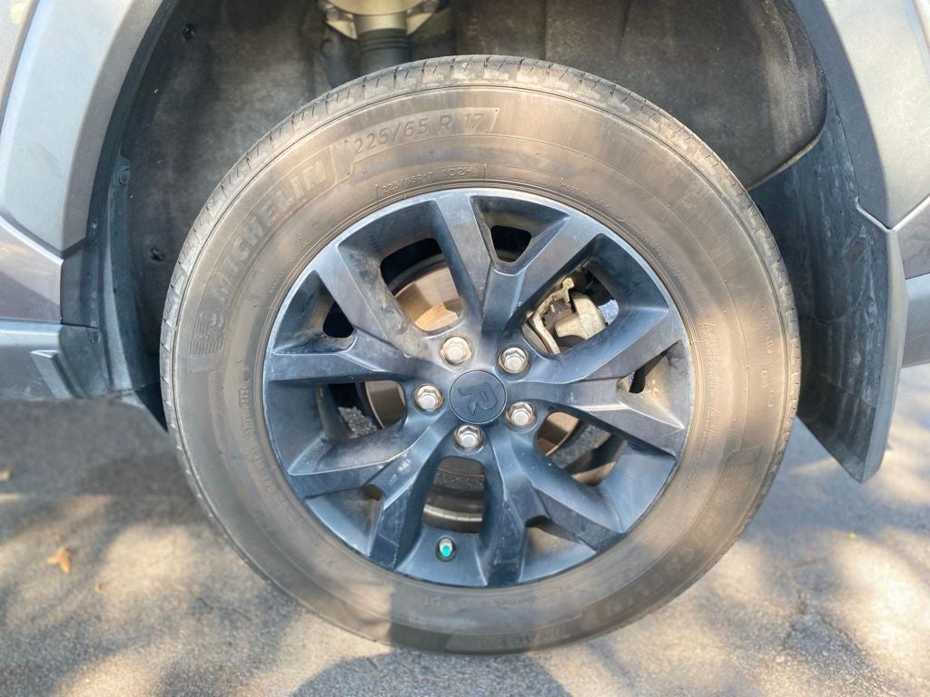 2022 Toyota RAV4 LE - AWD - FORD BLUE CERTIFED