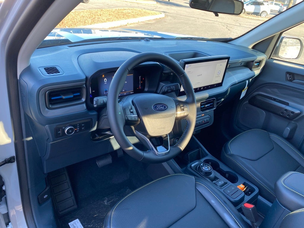 2026 Ford Maverick Lobo Standard