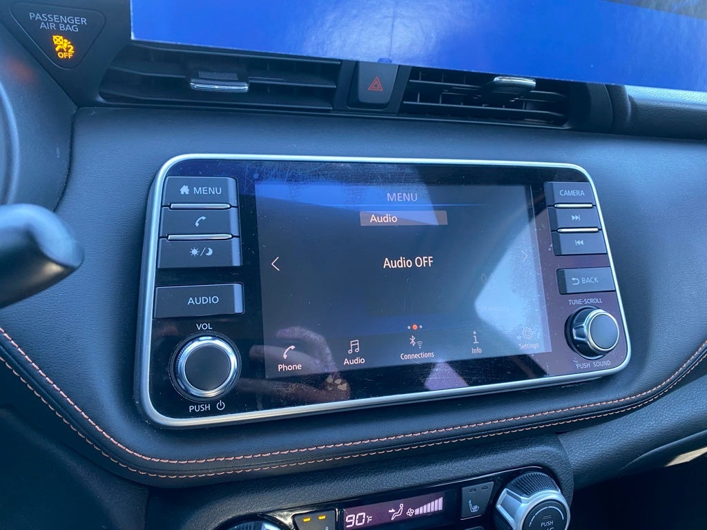 2020 Nissan Kicks SR