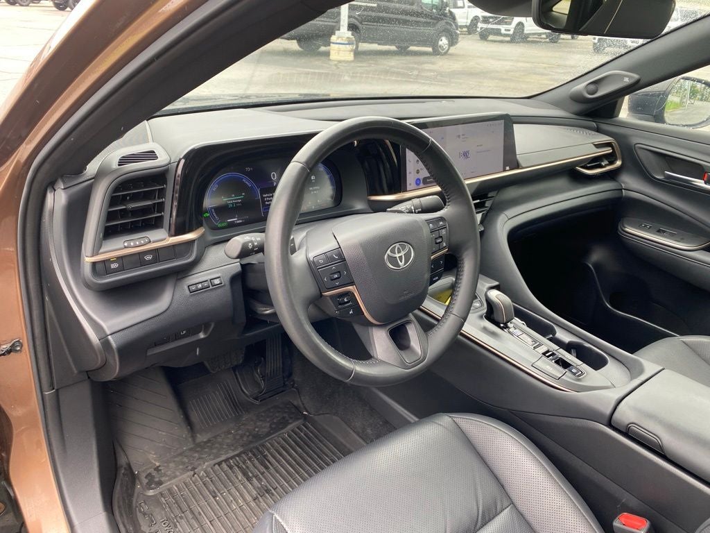 2023 Toyota Crown Platinum