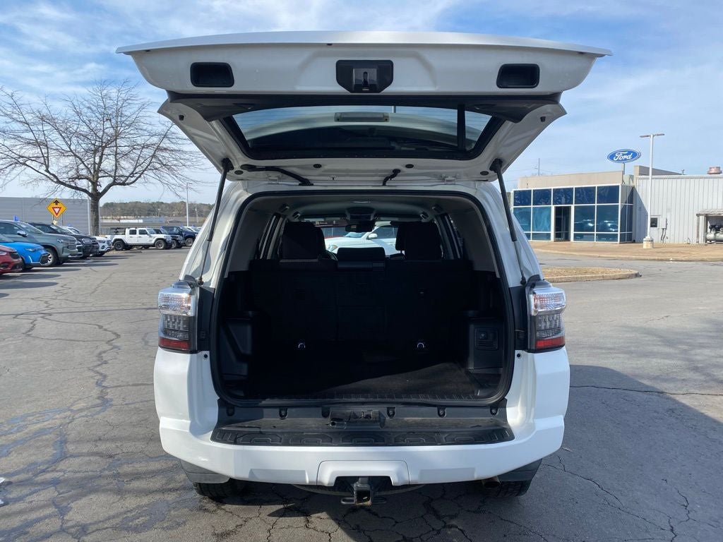 2022 Toyota 4Runner SR5