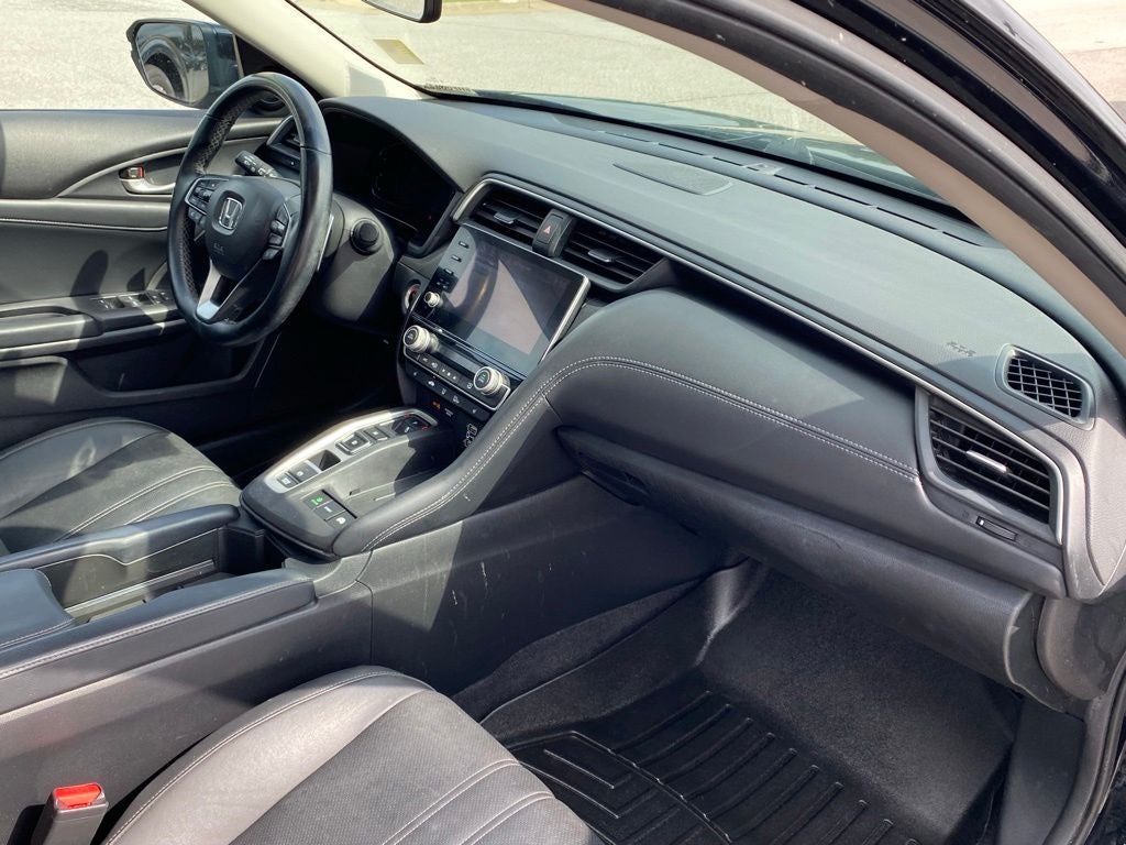 2022 Honda Insight Touring