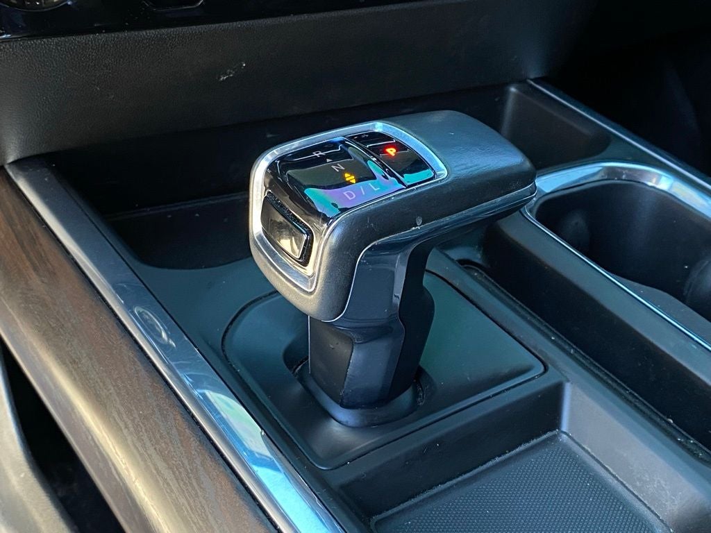 2023 GMC Sierra 1500 SLT BRAND NEW TIRES, LEVELED