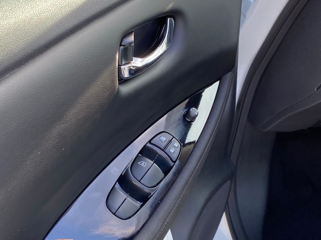 2023 Nissan Leaf SV Plus