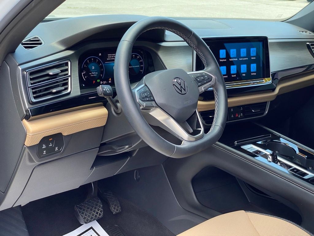 2024 Volkswagen Atlas Cross Sport 2.0T SE w/Technology