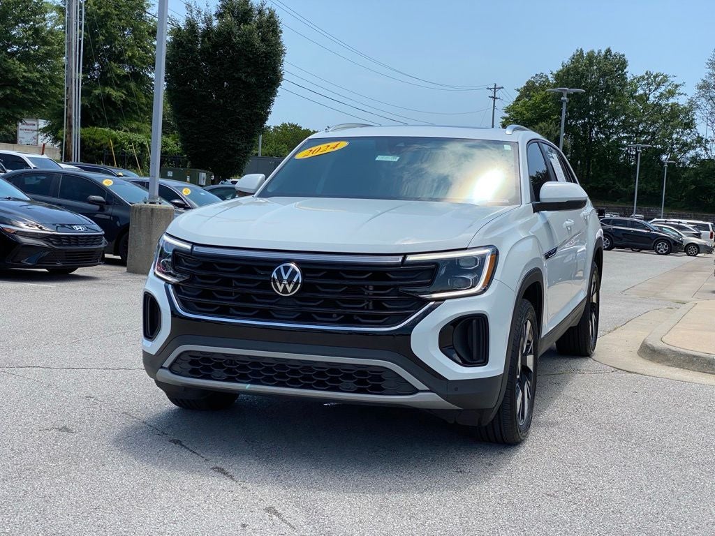 2024 Volkswagen Atlas Cross Sport 2.0T SE w/Technology