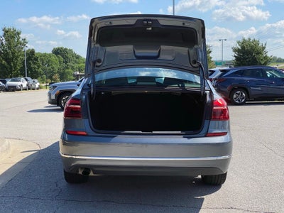 2019 Volkswagen Passat 2.0T Wolfsburg