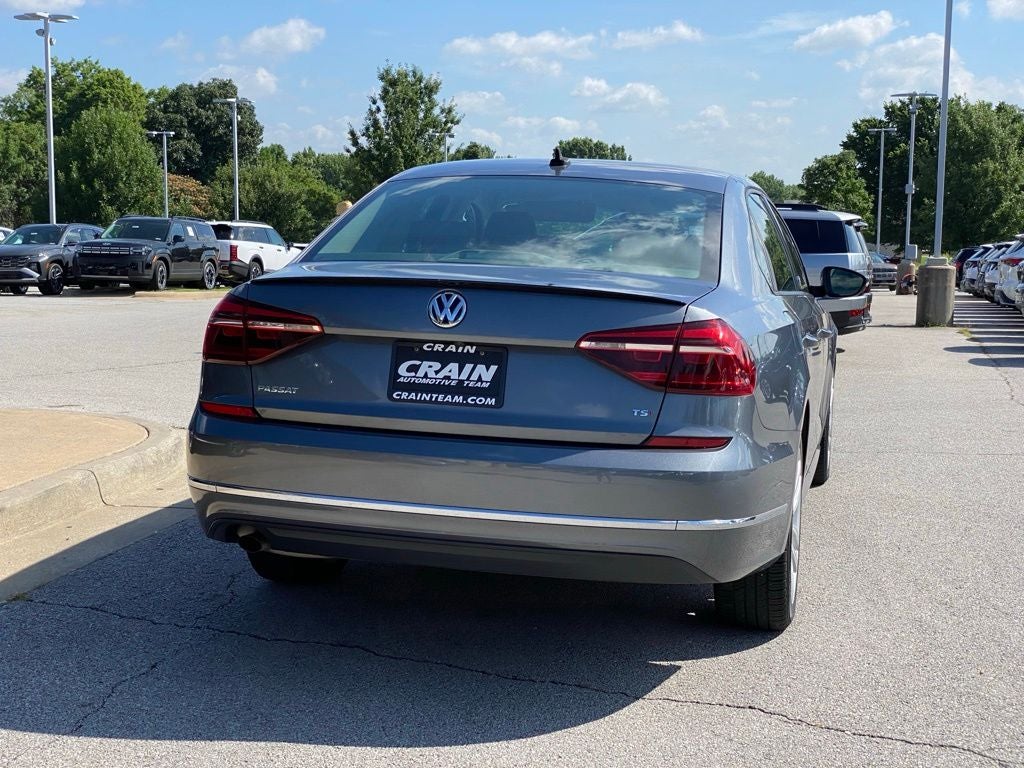 2019 Volkswagen Passat 2.0T Wolfsburg