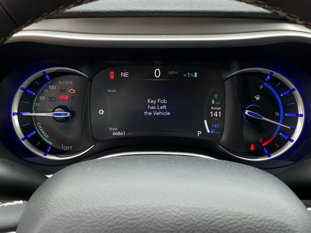 2023 Chrysler Pacifica Hybrid Touring L