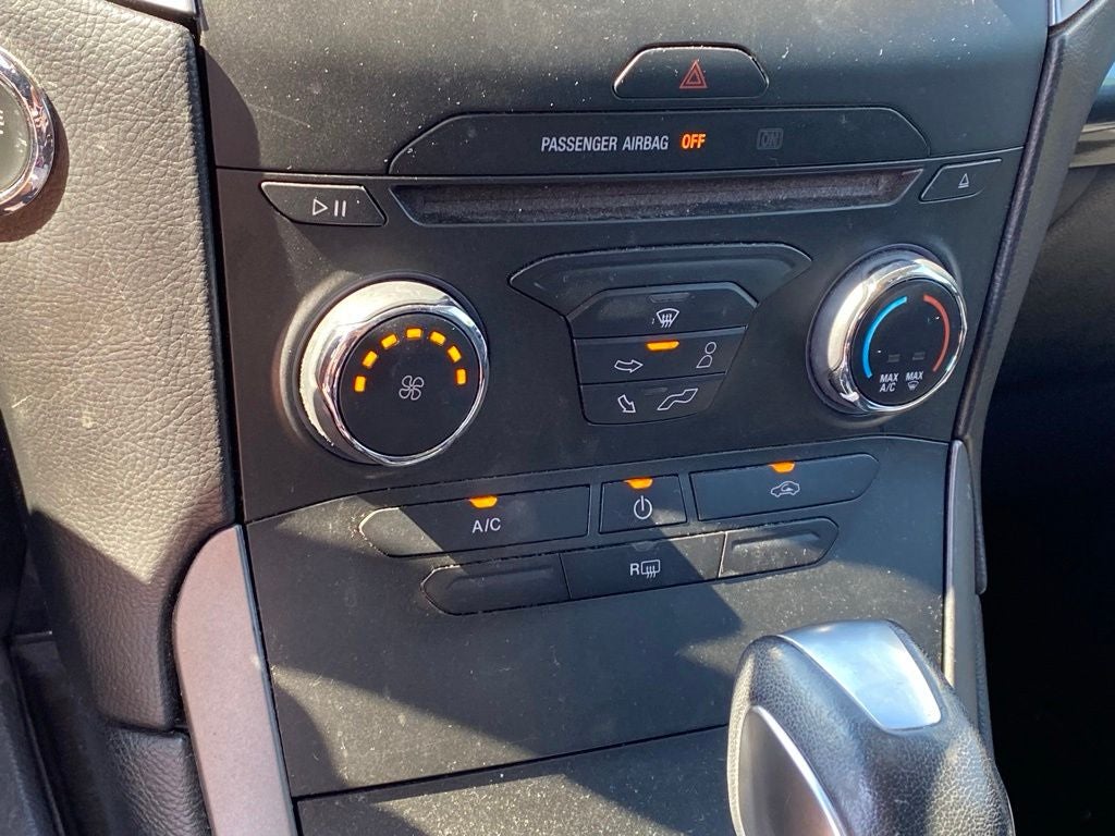 2016 Ford Edge SE