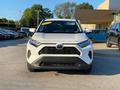 2024 Toyota RAV4 XLE
