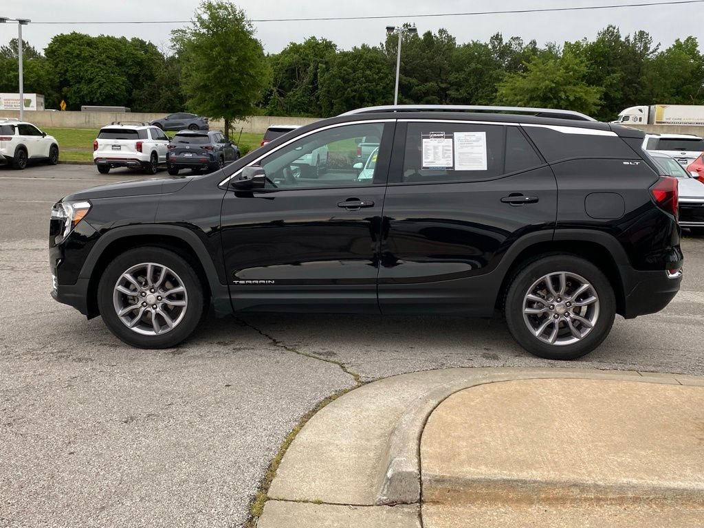 2024 GMC Terrain SLT