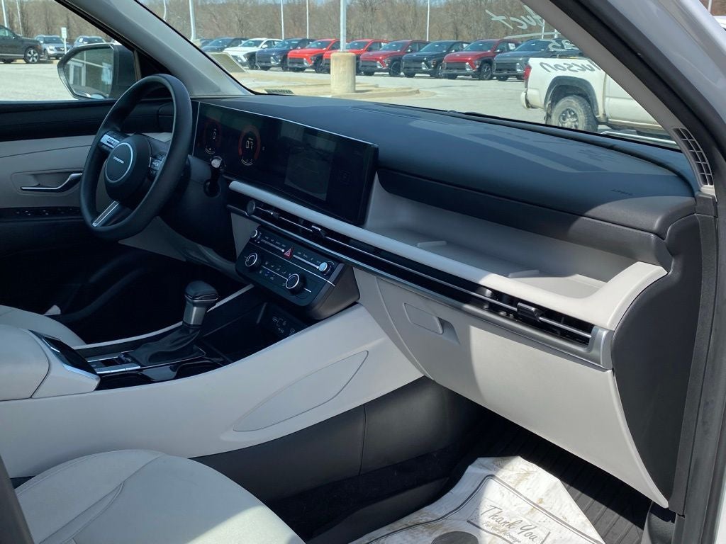 2025 Hyundai Tucson SE