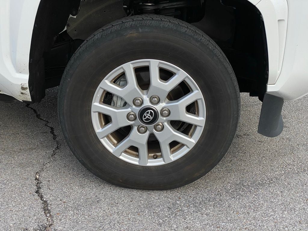 2024 Toyota Tacoma SR5