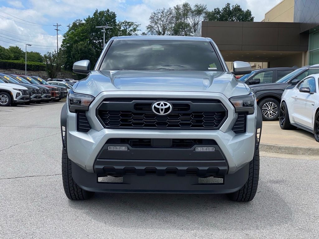 2024 Toyota Tacoma Hybrid TRD Off Road