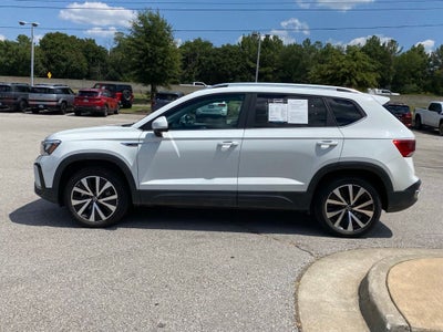 2023 Volkswagen Taos 1.5T SE