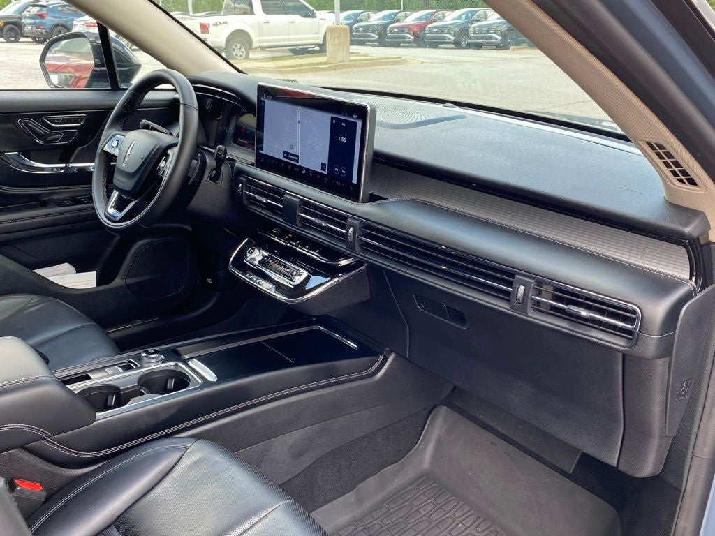 2025 Lincoln Corsair Premiere