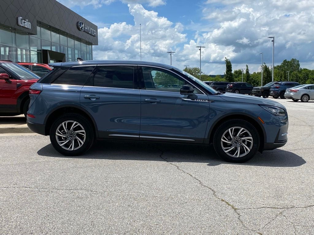 2025 Lincoln Corsair Premiere