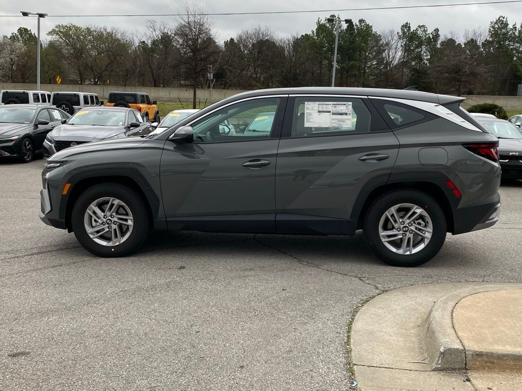 2026 Hyundai Tucson SE FWD