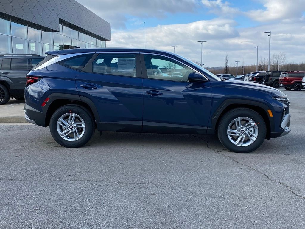 2026 Hyundai Tucson SE FWD