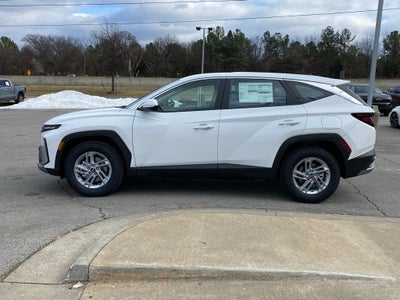 2026 Hyundai Tucson SE FWD