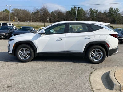 2026 Hyundai Tucson SE FWD