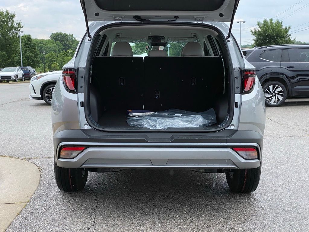 2026 Hyundai Tucson SE FWD