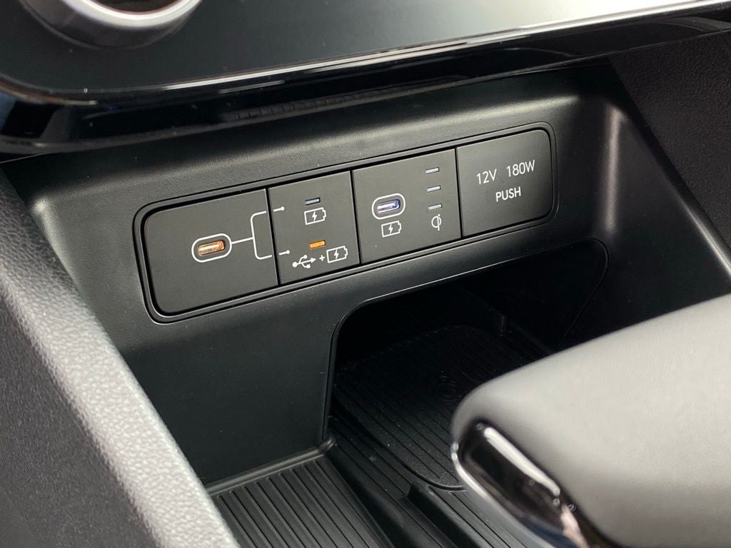 2026 Hyundai Tucson SEL Premium FWD