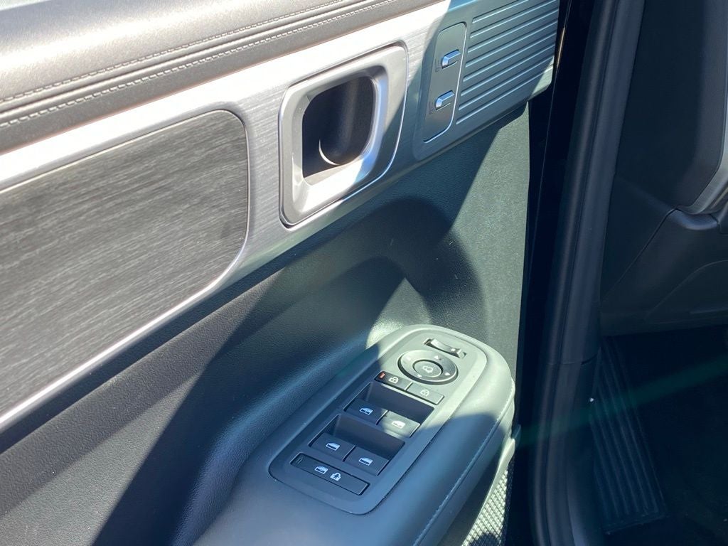 2025 Hyundai Santa Fe Limited AWD