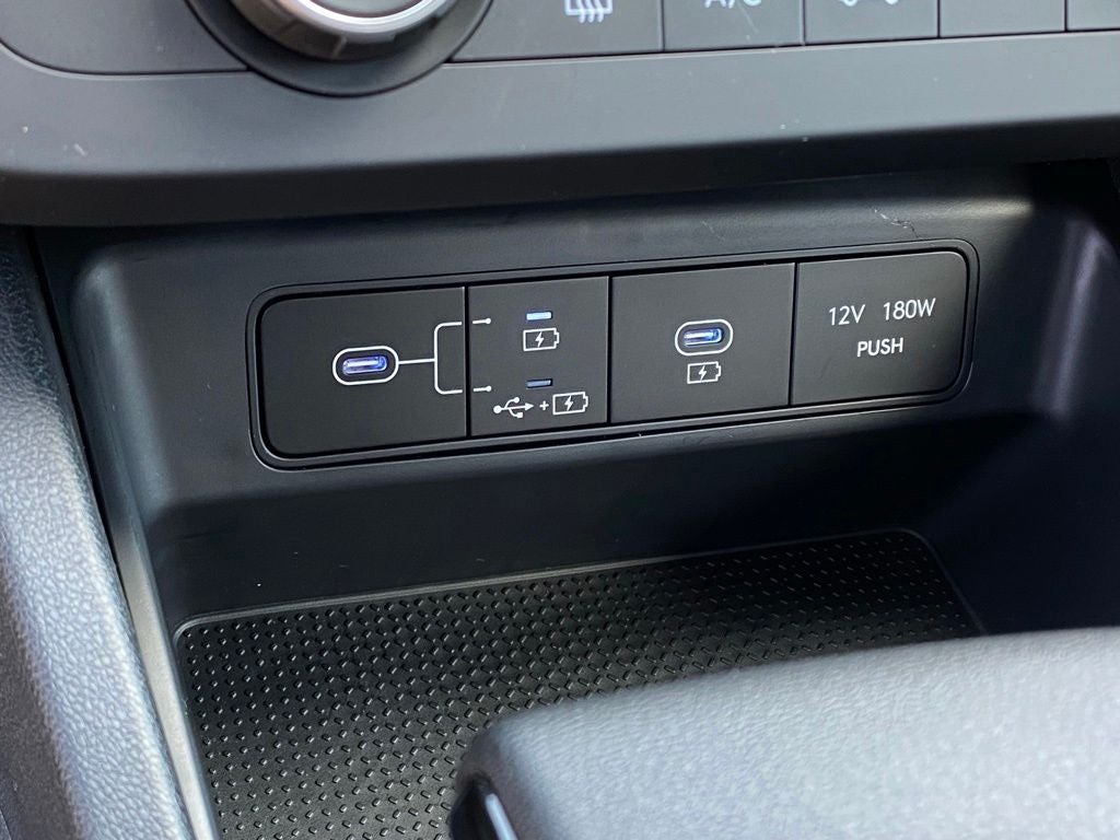2027 Hyundai Santa Cruz SE FWD