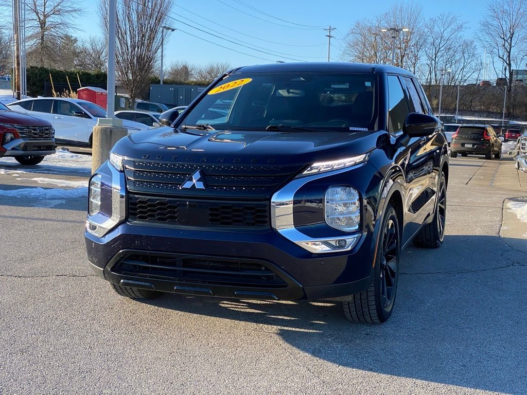2022 Mitsubishi Outlander SE