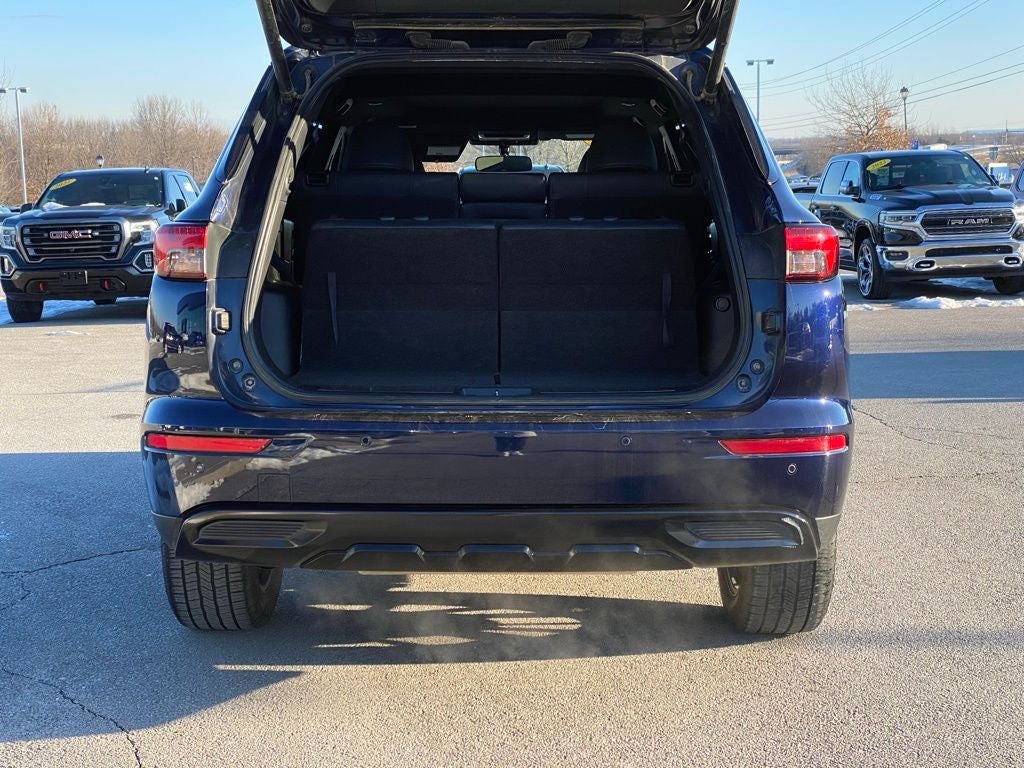 2022 Mitsubishi Outlander SE