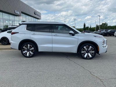 2025 Mitsubishi Outlander SEL