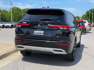 2024 Mitsubishi Outlander SE