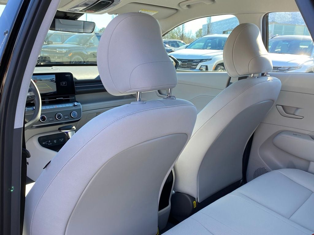 2026 Hyundai Kona SE FWD